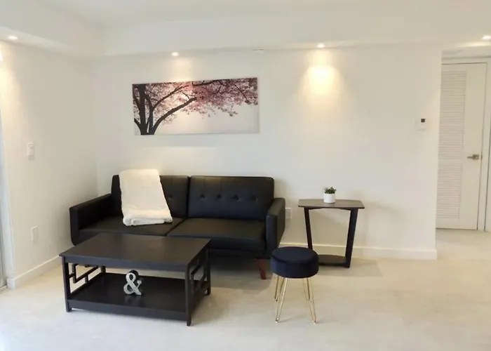 Charming And Beautiful 2Bd 1Bath